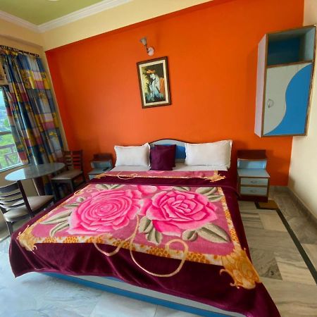 Hotel Surya Laxman Jhula Рішикеш Екстер'єр фото