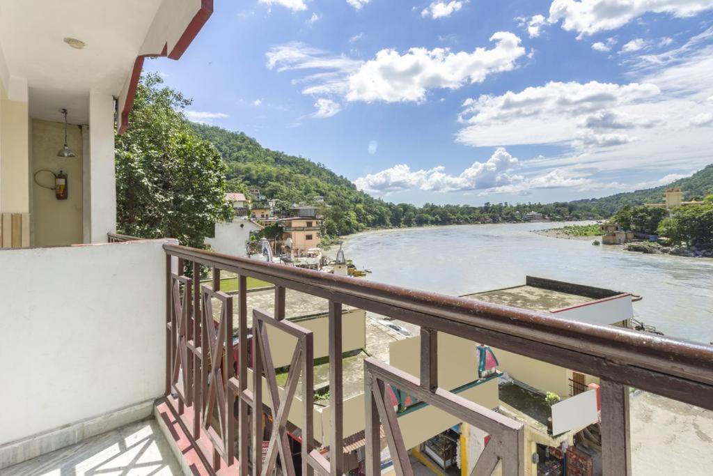 Hotel Surya Laxman Jhula Рішикеш Екстер'єр фото
