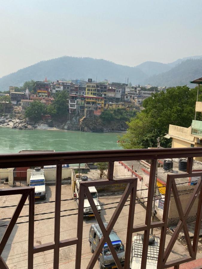 Hotel Surya Laxman Jhula Рішикеш Екстер'єр фото